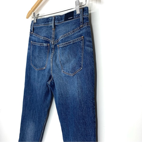 Lands’ End Straight Taper Medium Wash Classic Blue Jeans Mid To High Rise Size 2 - Picture 10 of 16